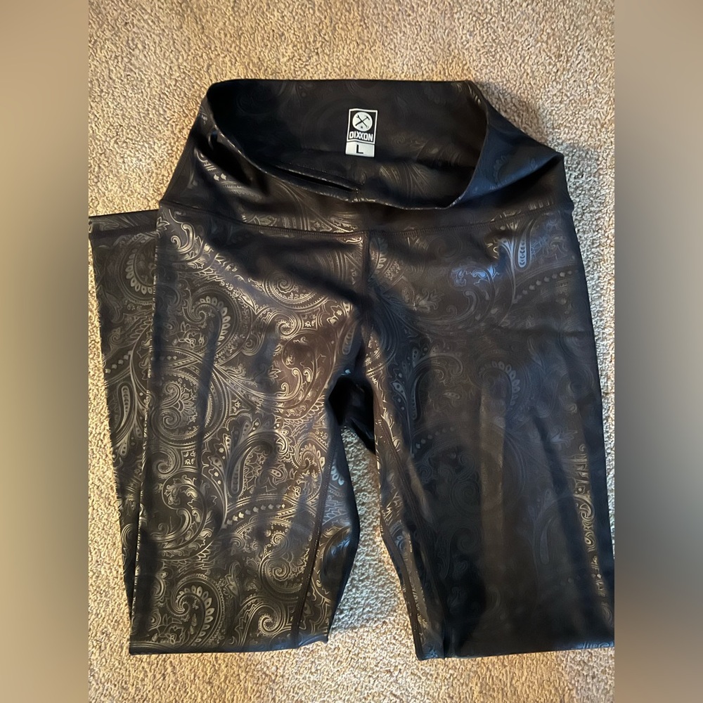 Dixxon flannel south side leggings last pair